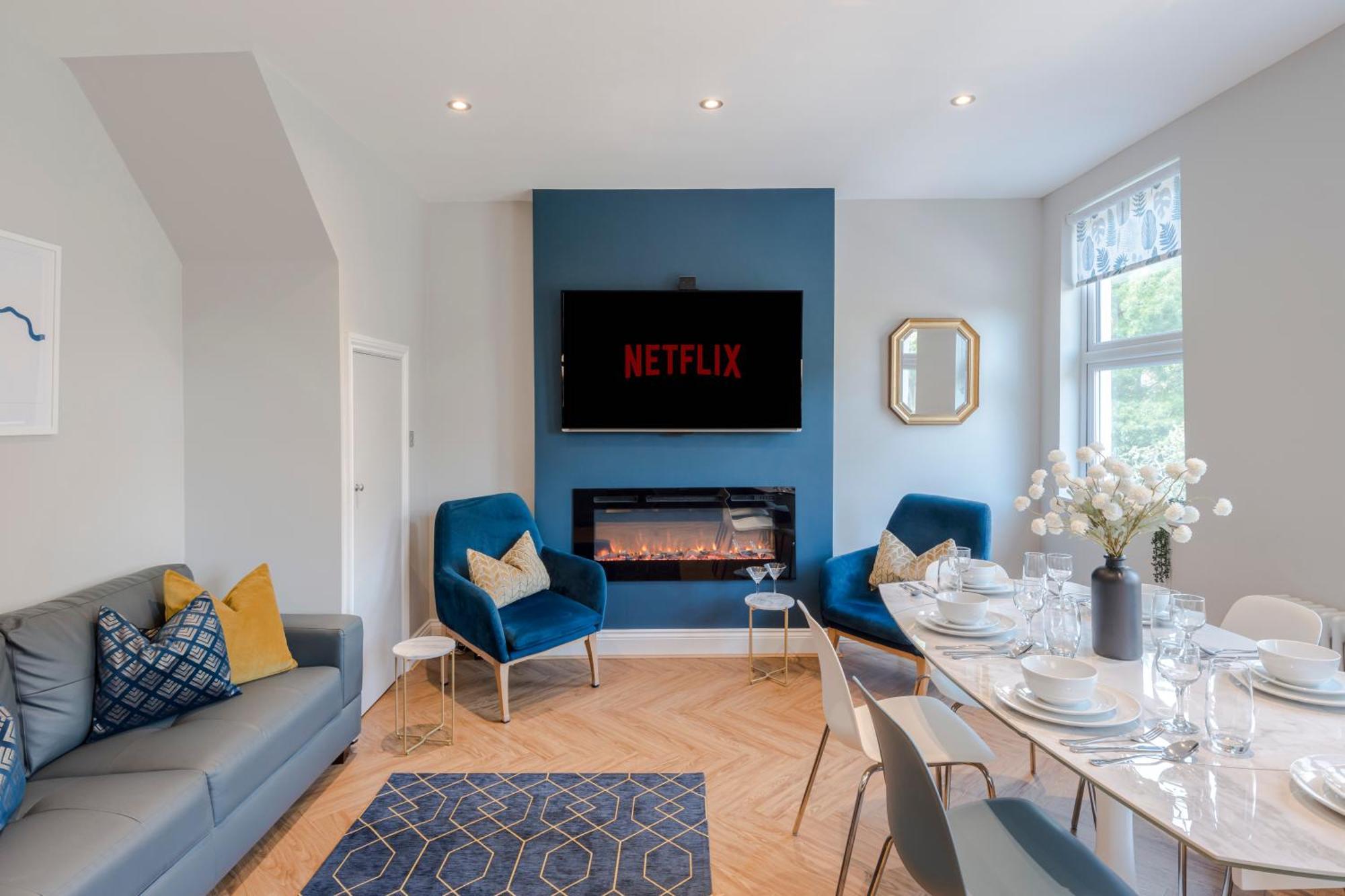 Stunning 3 Bed Duplex Apartment In The Heart Of West Hampstead Лондон Екстериор снимка