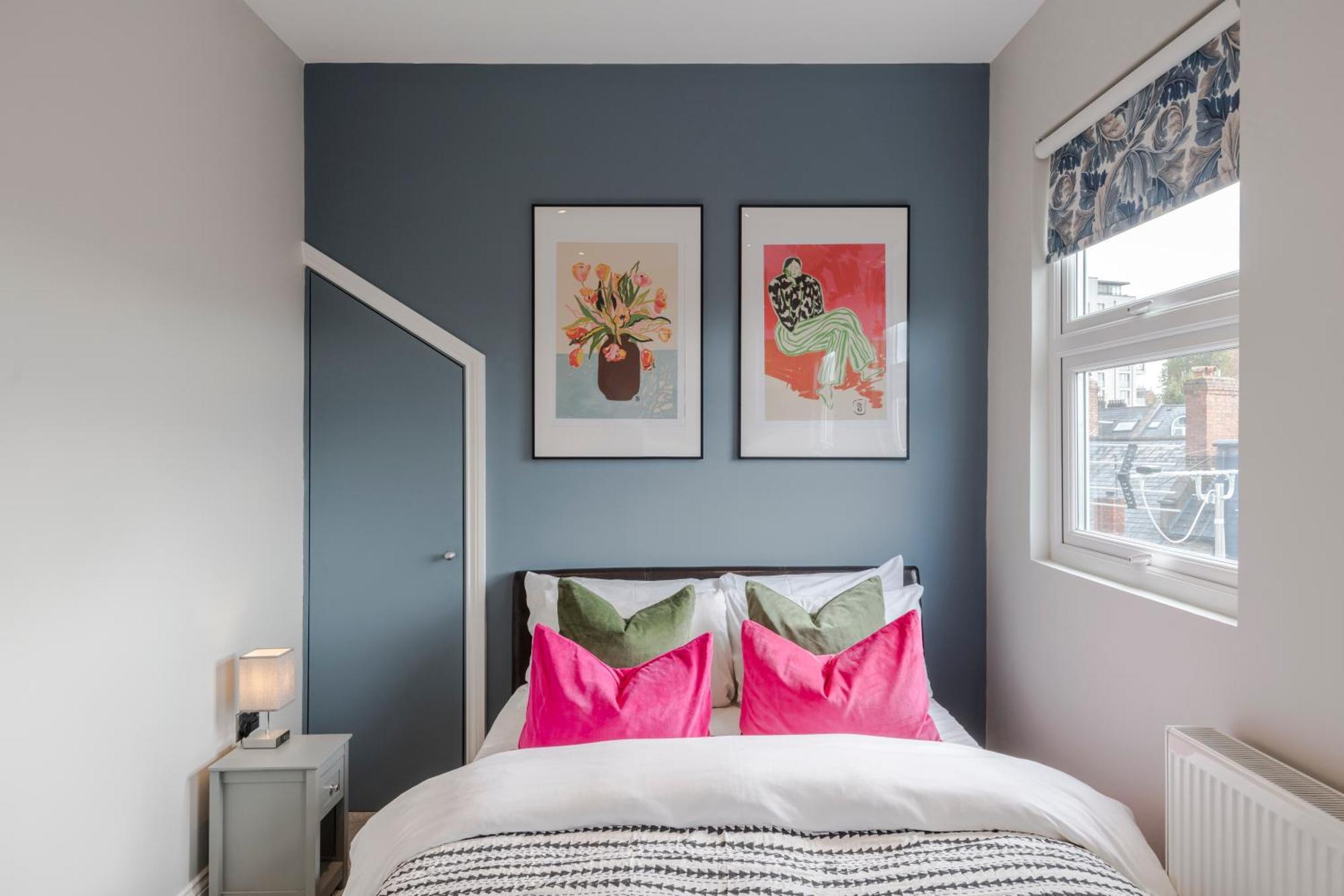 Stunning 3 Bed Duplex Apartment In The Heart Of West Hampstead Лондон Екстериор снимка