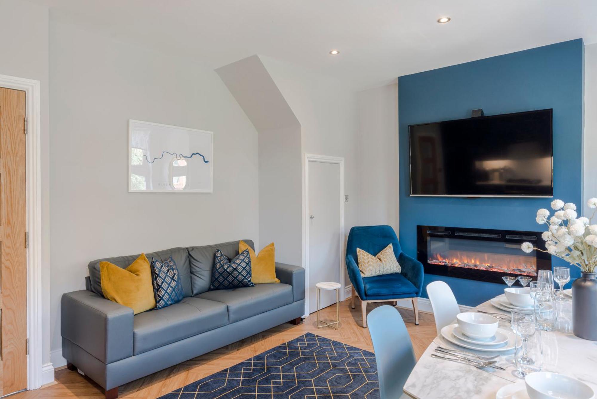 Stunning 3 Bed Duplex Apartment In The Heart Of West Hampstead Лондон Екстериор снимка